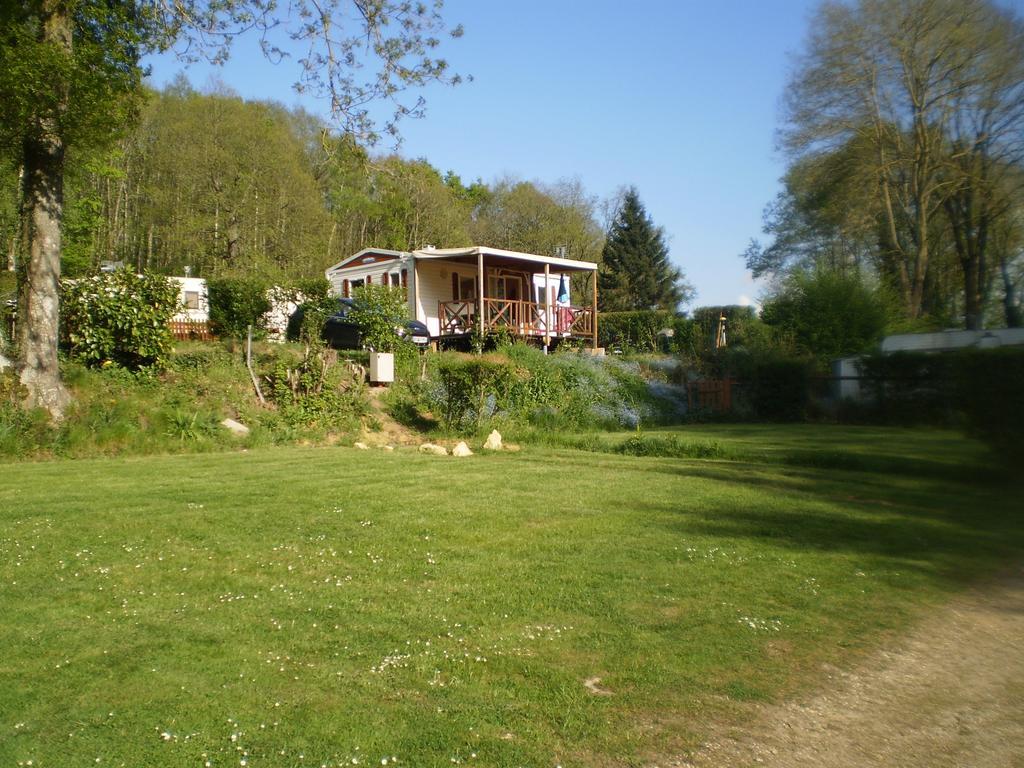 Camping Le Bois Jahan Brunelles Eksteriør bilde