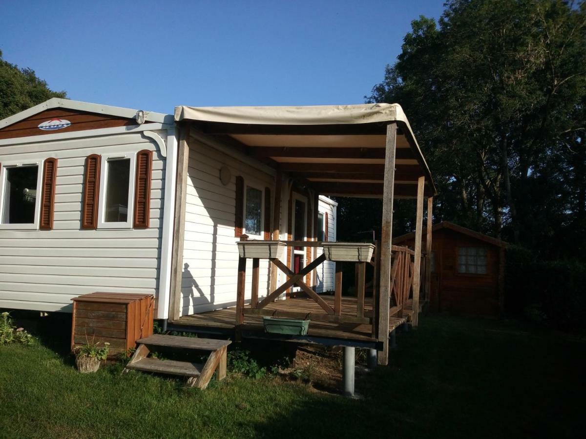 Camping Le Bois Jahan Brunelles Eksteriør bilde